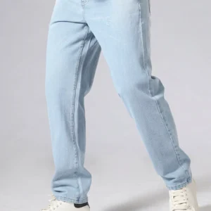 Light Wash Blue Jeans – Regular Fit
