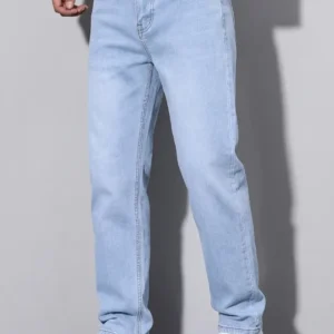 Light Blue Jeans – Straight Fit